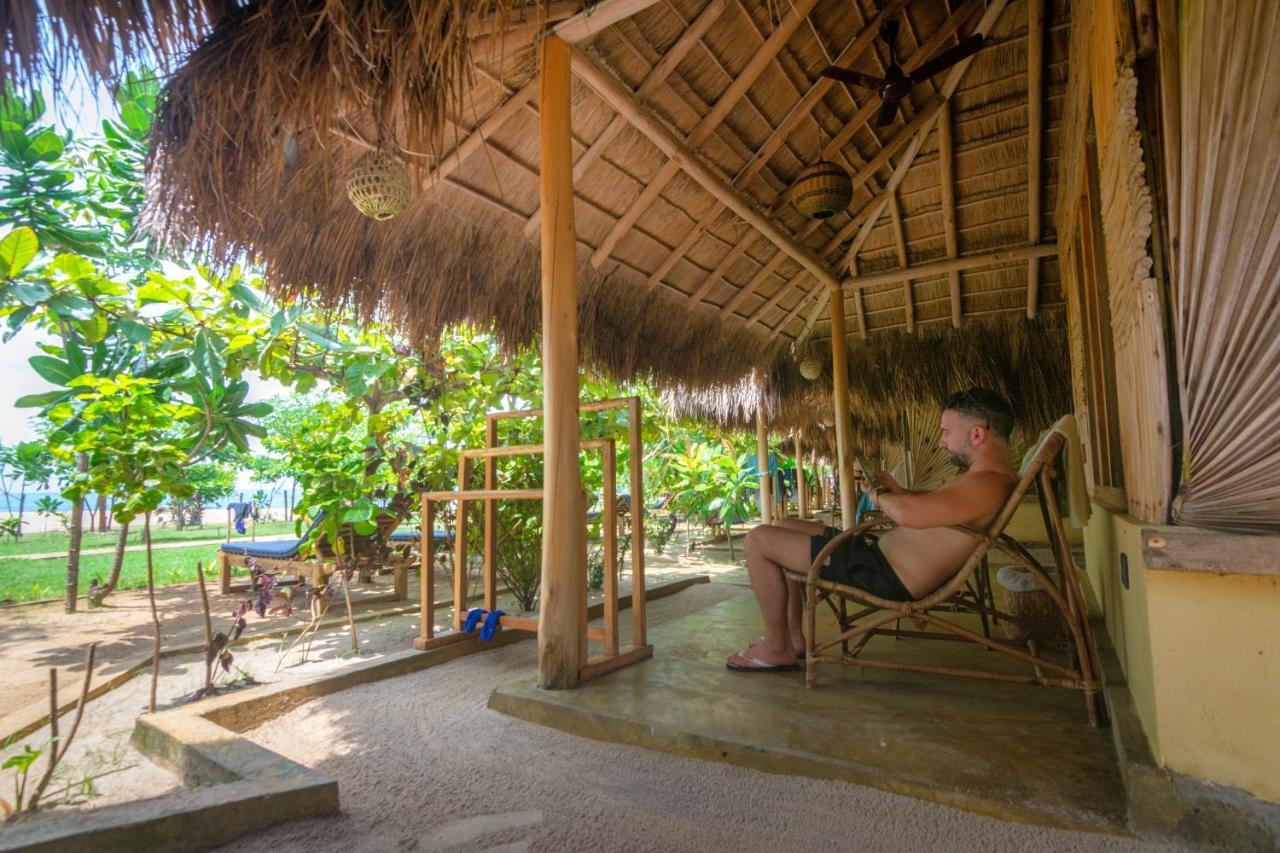 Blue Waters Hotel Arugam Bay Exterior foto