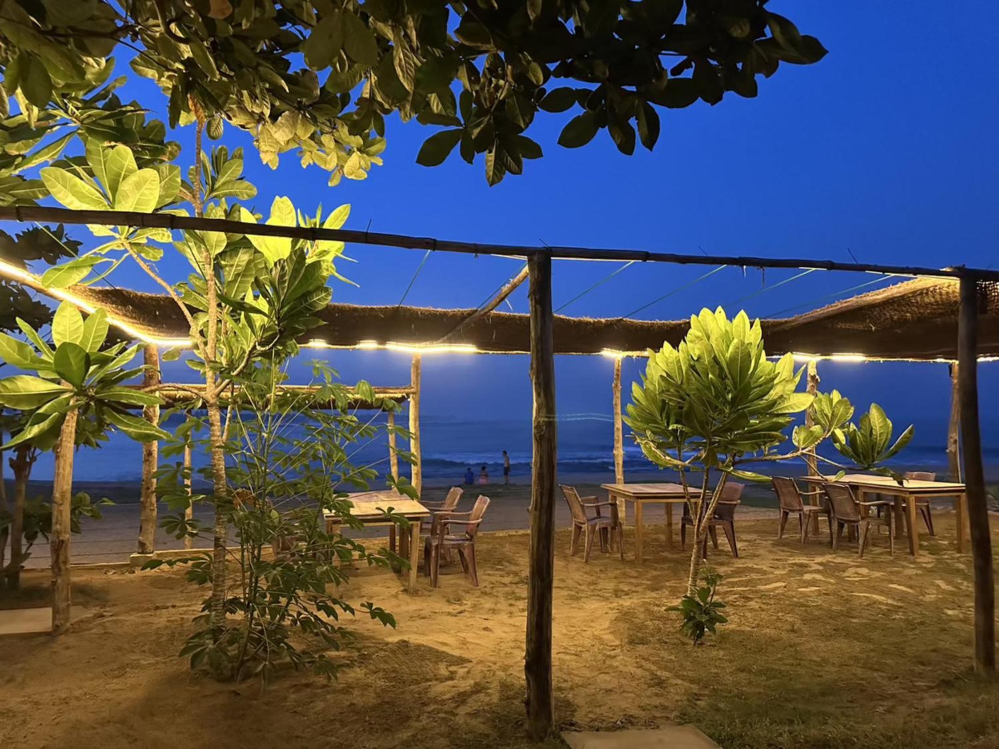 Blue Waters Hotel Arugam Bay Exterior foto